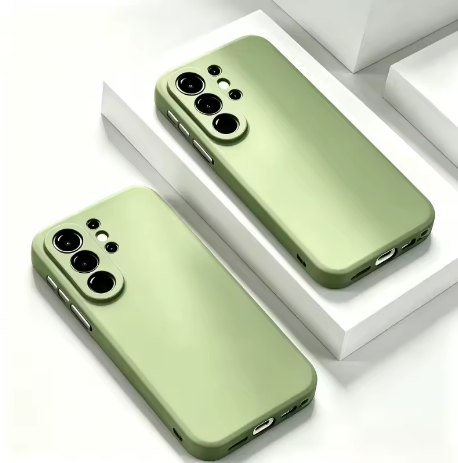 Etui SilkySmooth Matte